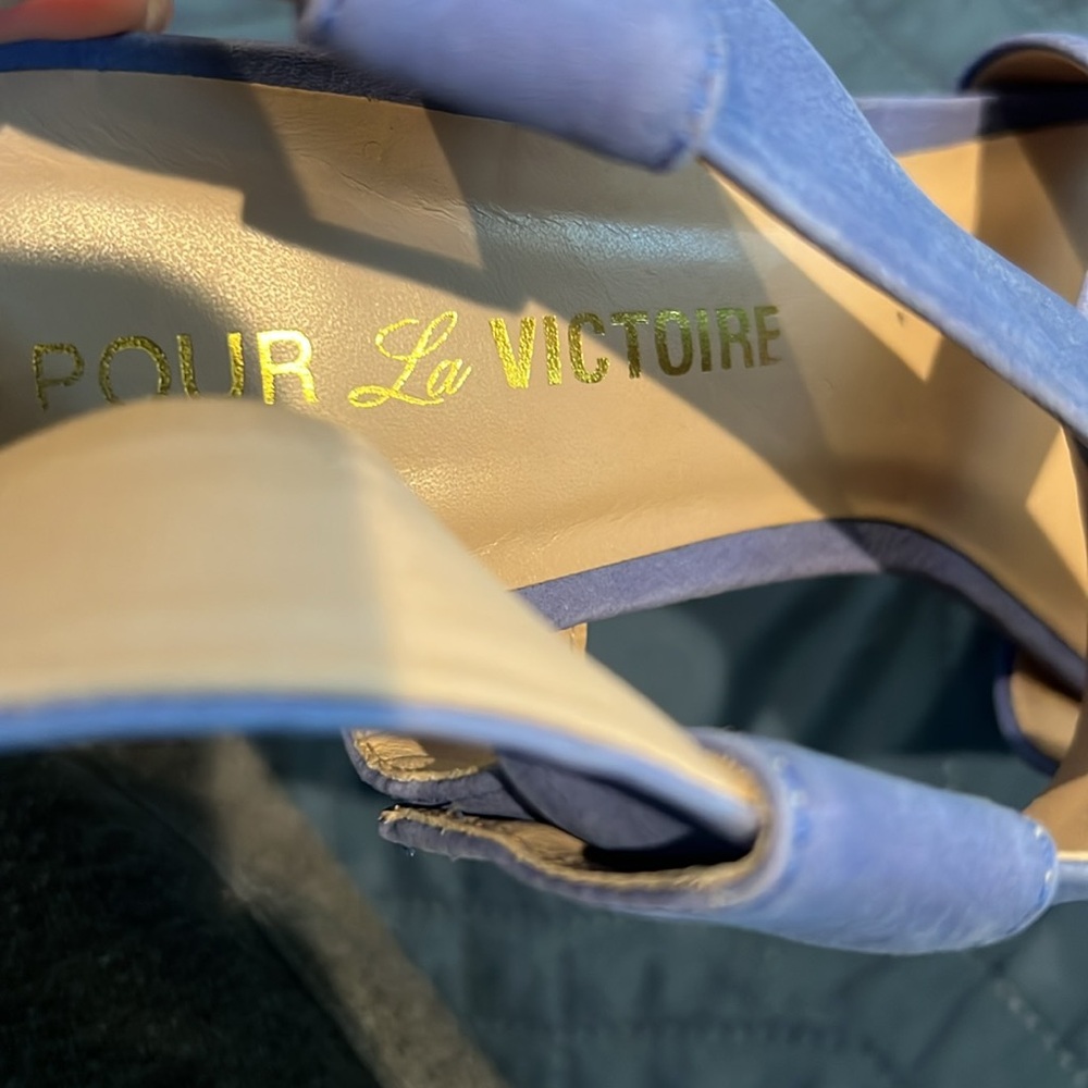 Pour La Victoire Platform Strappy Suede Leather Sandals - Picture 9 of 10